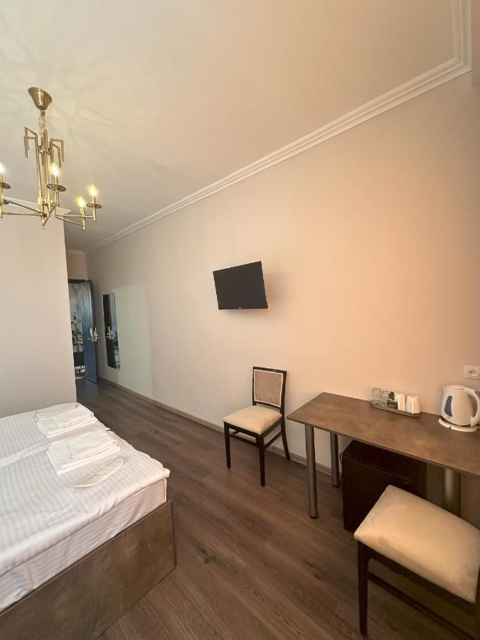 Hotel Bina N28 Kutaisi Zewnętrze zdjęcie